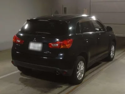 Mitsubishi RVR