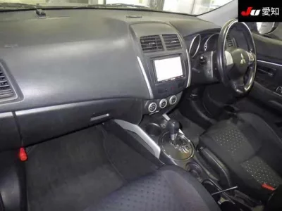 Mitsubishi RVR