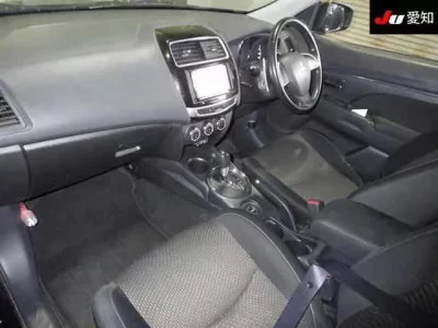 Mitsubishi RVR