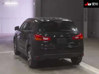 Mitsubishi RVR