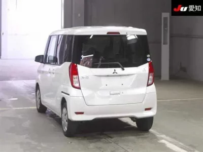 Mitsubishi EK SPACE