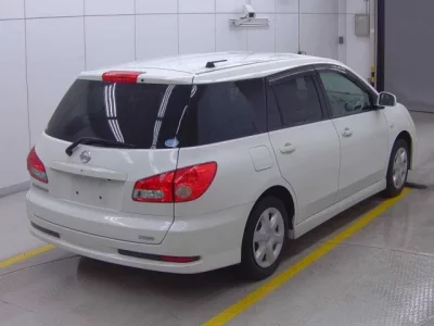 Nissan WINGROAD
