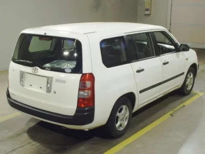 Toyota SUCCEED