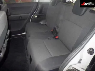 Mitsubishi DELICA D2