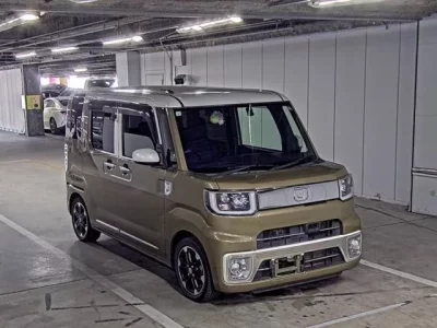 Daihatsu WAKE