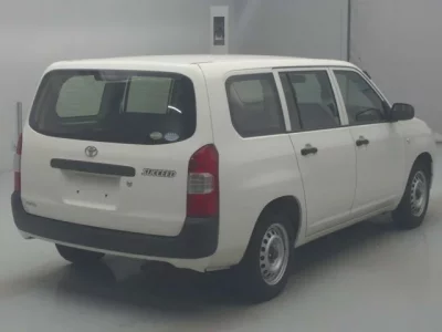 Toyota SUCCEED