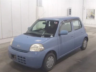 Daihatsu Esse