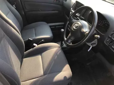 Toyota SUCCEED