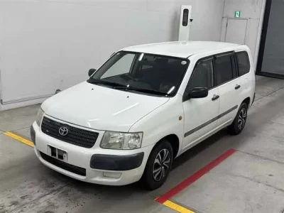Toyota SUCCEED