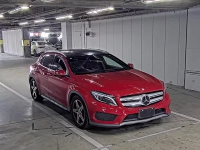 Mercedes-Benz GLA CLASS