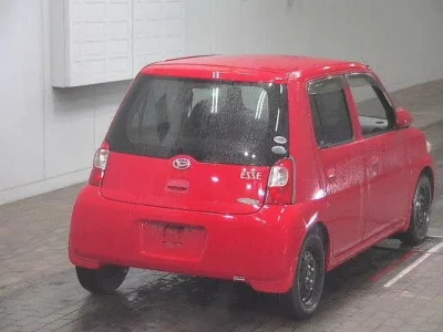 Daihatsu Esse