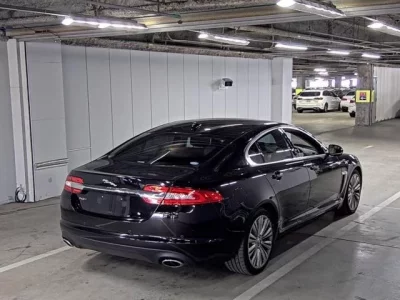 Jaguar XF SERIES