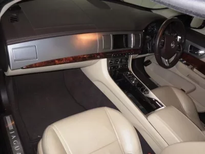 Jaguar XF SERIES
