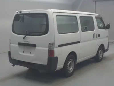 Isuzu COMO