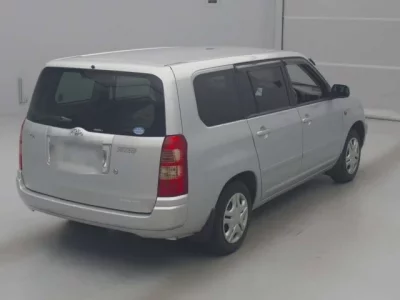 Toyota SUCCEED