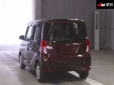 Mitsubishi EK SPACE