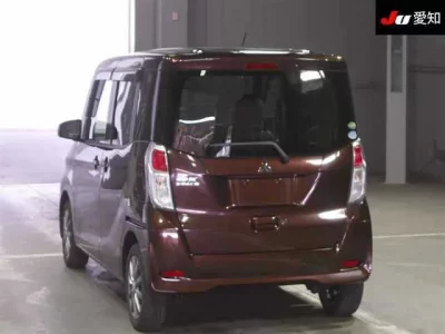 Mitsubishi EK SPACE