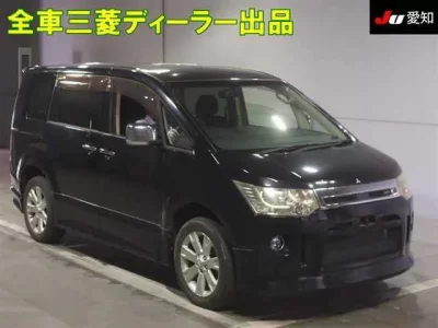Mitsubishi DELICA D5