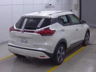 Nissan KIX