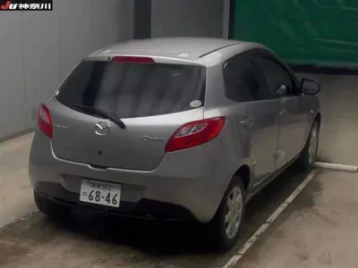 Mazda DEMIO