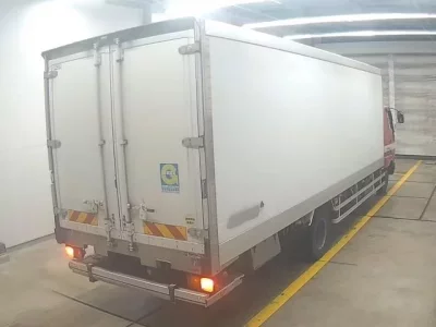 Mitsubishi FUSO FIGHTER
