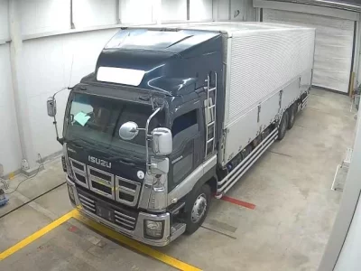 Isuzu TRUCK