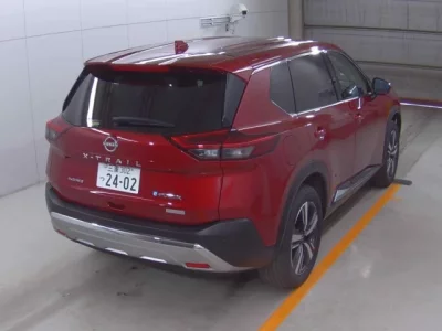 Nissan X-TRAIL