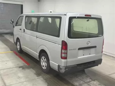 Toyota REGIUS ACE VAN