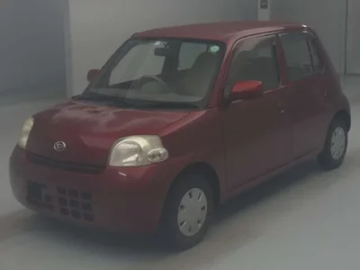 Daihatsu Esse