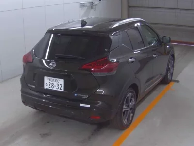 Nissan KIX