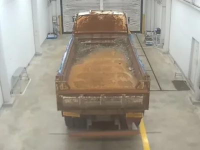 Isuzu TRUCK