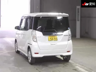 Mitsubishi EK SPACE
