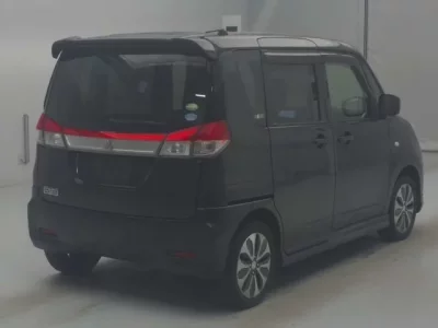 Mitsubishi DELICA D2