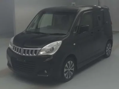 Mitsubishi DELICA D2