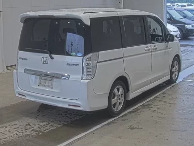 Honda STEP WAGON