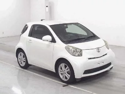 Toyota IQ