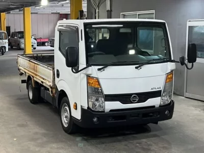 Nissan ATLAS