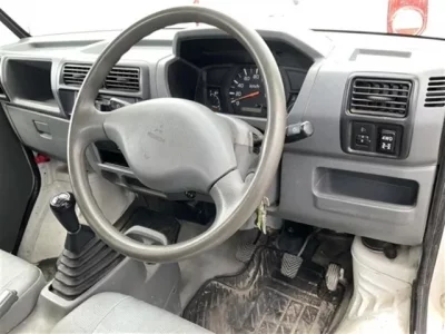 Mitsubishi MINICAB TRUCK