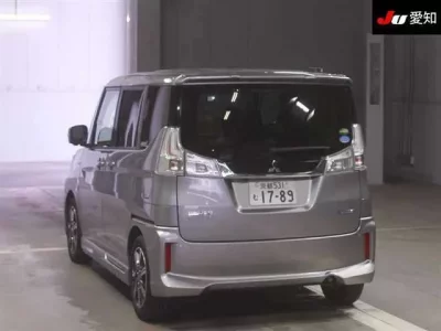 Mitsubishi DELICA D2