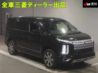 Mitsubishi DELICA D5