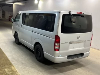 Toyota REGIUS ACE VAN