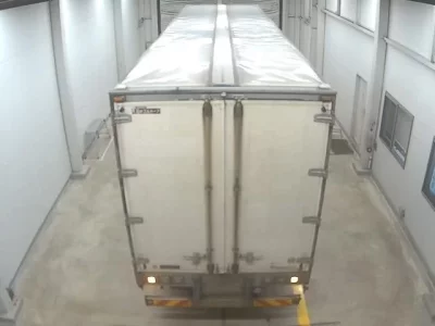 Isuzu TRUCK