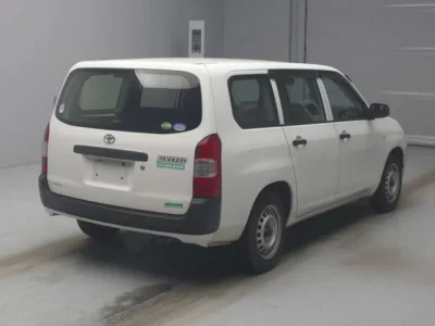 Toyota SUCCEED