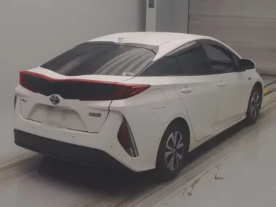 Toyota PRIUS PHV