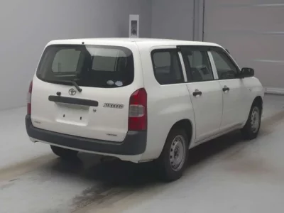 Toyota SUCCEED
