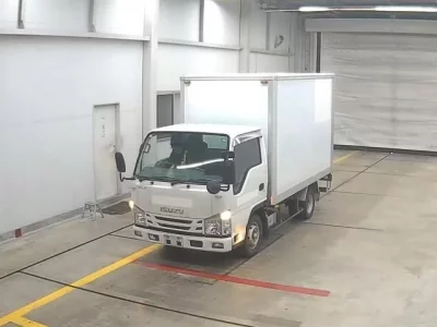 Isuzu ELF