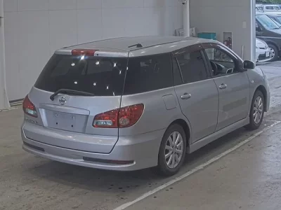 Nissan WINGROAD