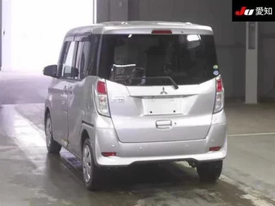Mitsubishi EK SPACE
