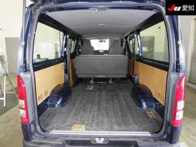 Toyota REGIUS ACE VAN
