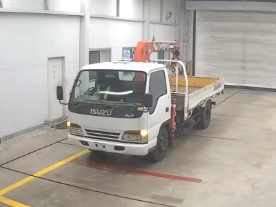 Isuzu ELF